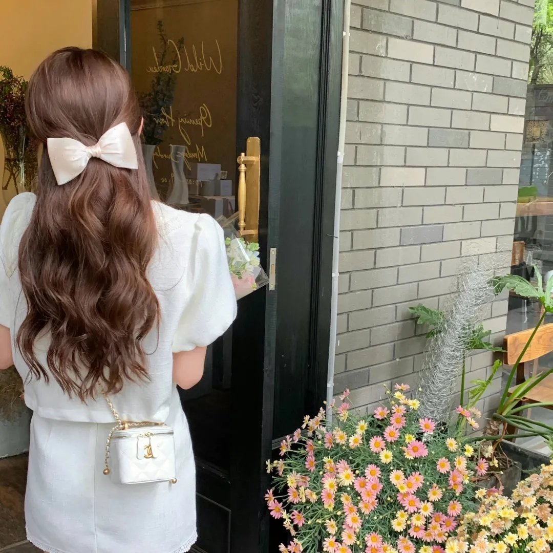 抓着彩虹的男人